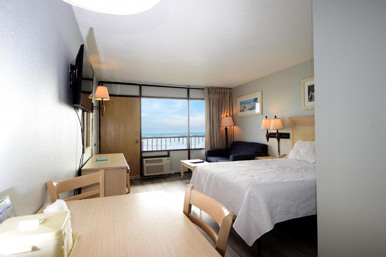 Holiday Sands North "On The Boardwalk" Myrtle Beach Exterior photo
